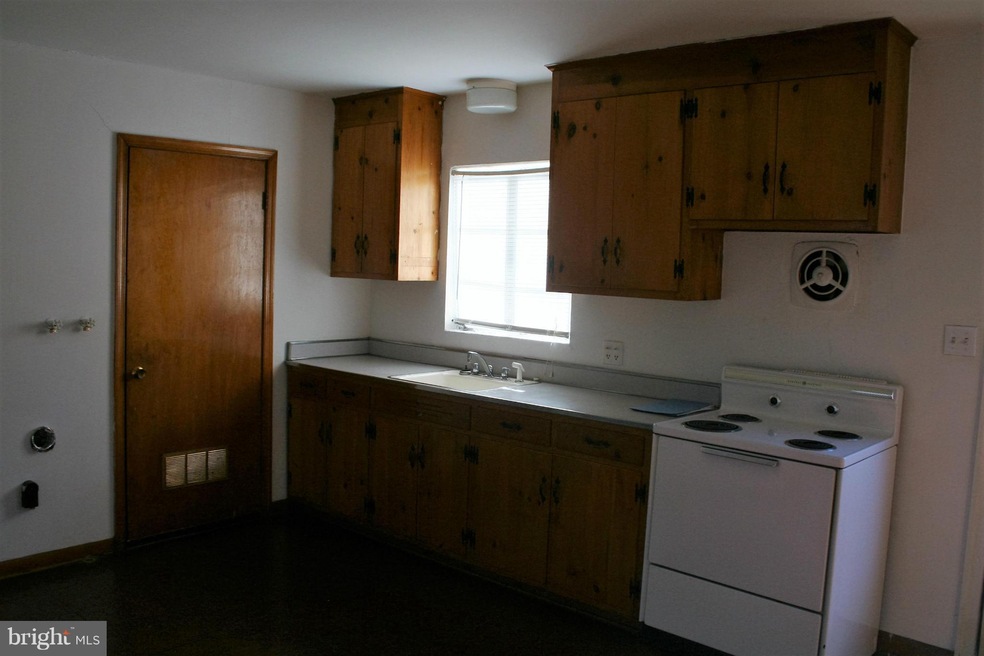 423 Hill St unit 1, Culpeper, VA 22701 - photo 1