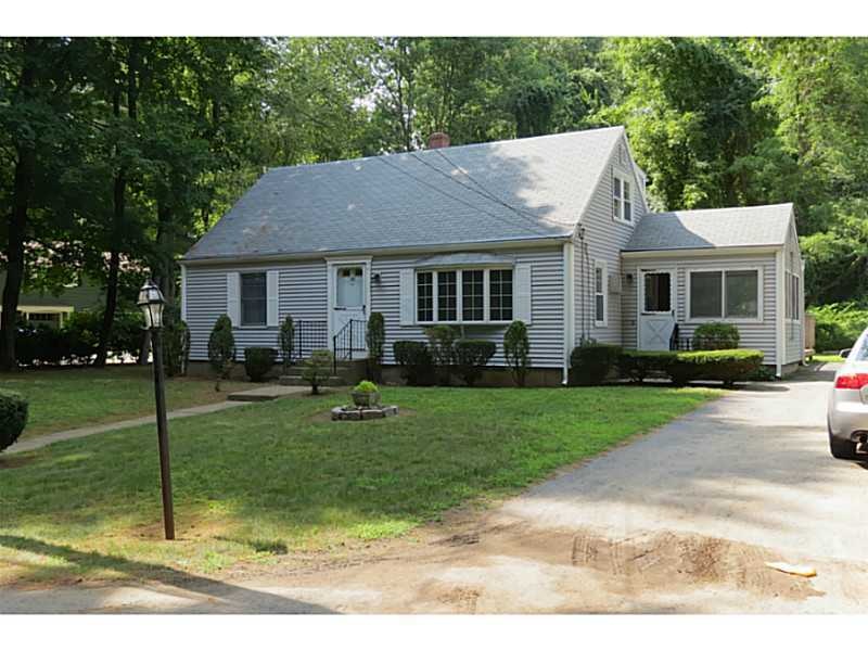 13 Breezy Knoll Rd, Greenville, RI 02828 - photo 1