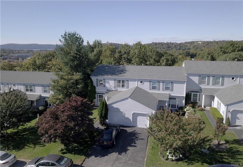 2404 Watch Hill Dr, Tarrytown, NY 10591 - photo 1