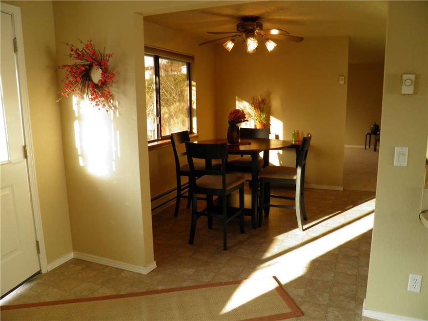 311 N Keller Ave, East Wenatchee, WA 98802 - photo 1