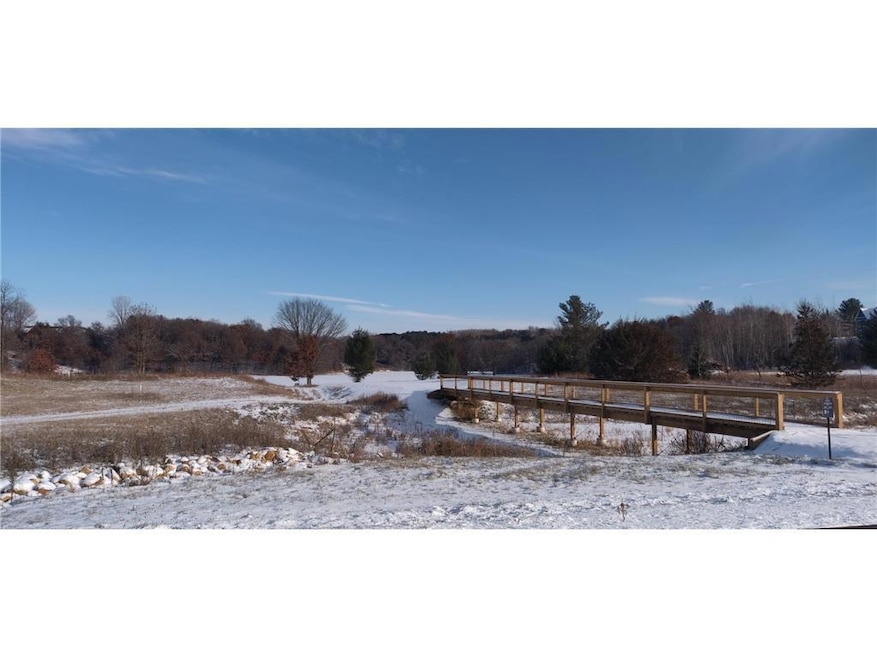 1009 Moon Glow Rd, Hudson, WI 54016 - photo 1