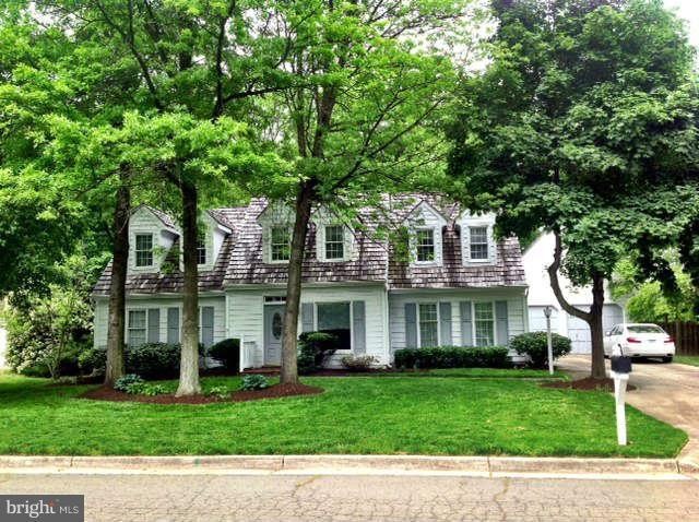 6621 Saint Mark Ct, Alexandria, VA 22306 - photo 1