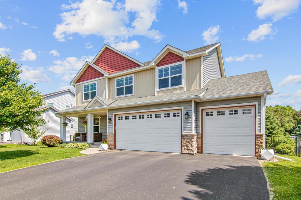 927 104th Lane NE-1.jpg