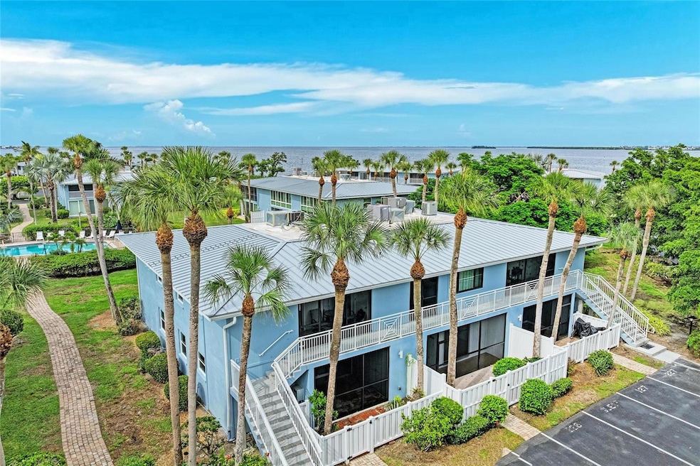 600 Manatee Ave unit 226, Holmes Beach, FL 34217 - photo 1