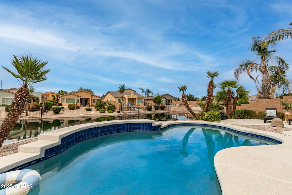 37 Indian Wells