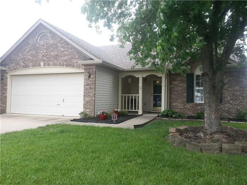 1079 Sunmeadow Cir, Franklin, IN 46131 - photo 1
