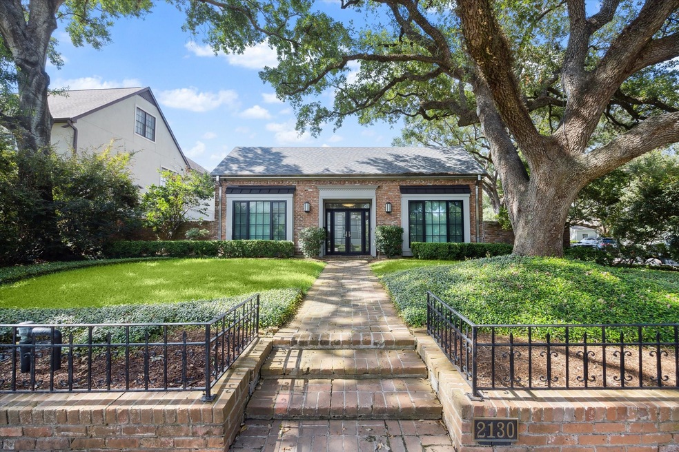 Enjoy convenience and elegance at 2130 Stanmore Drive, nestled in the esteemed River Oaks neighborhood of Houston. Enjoy a short stroll to top-tier dining, shopping, and River Oaks Elementary, with vibrant Downtown, the Texas Medical Center, and The Galleria just moments away. 
