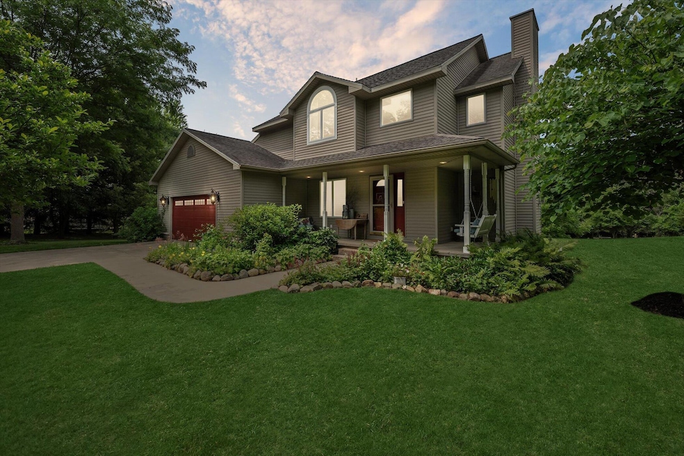 Sold $460,000 • Co-Listing Agent