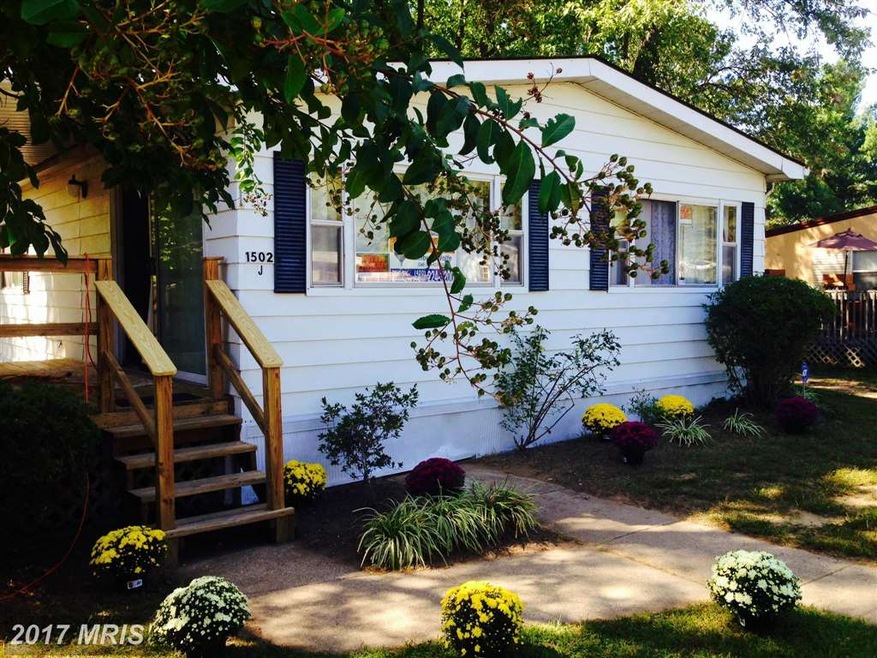 1502 Flanders Ln unit J, Harwood, MD 20776 - photo 1