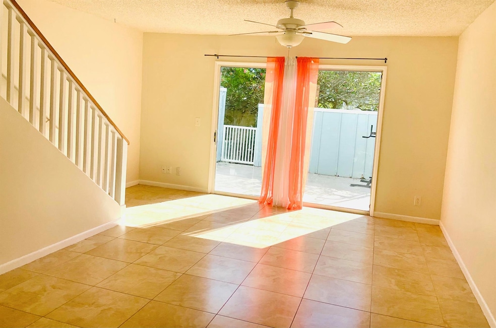 6262 Riverwalk Ln unit 3, Jupiter, FL 33458 - photo 1