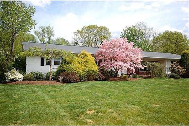 13 Park Hill Terrace, Princeton Junction, NJ 08550 - photo 1