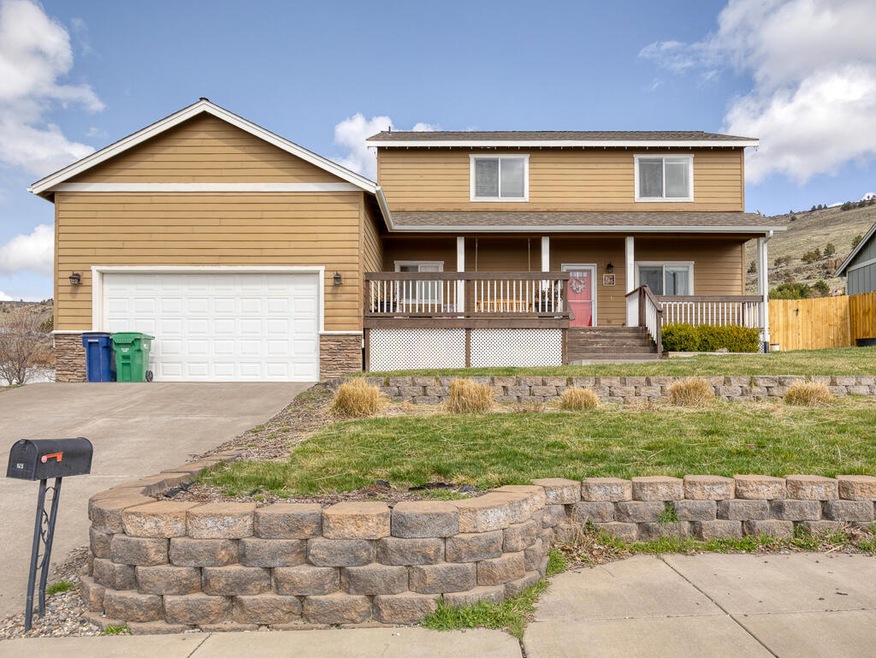 Sold $395,000