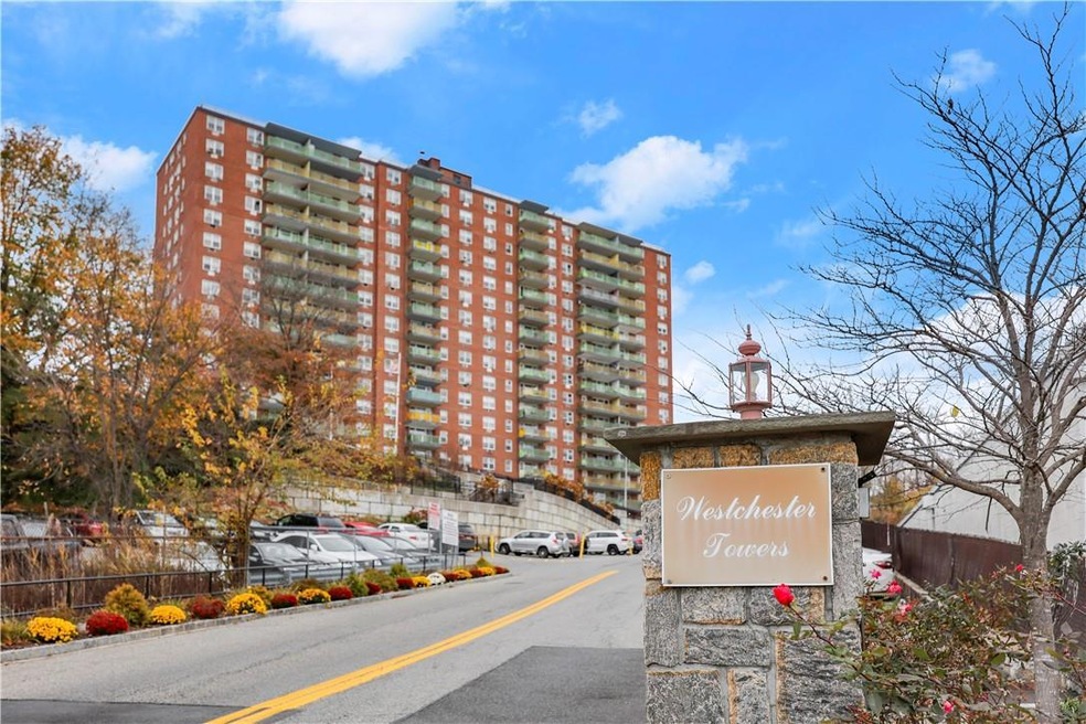 Westchester Towers unit 10J, Yonkers, NY 10710 - photo 1