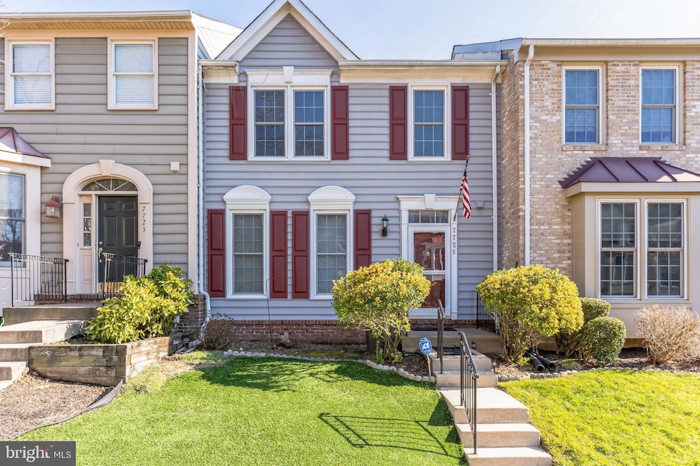 7725 Hickory Glen Way, Springfield, VA 22153 - photo 1