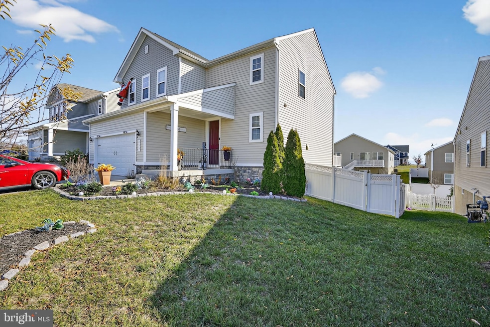 433 Town Run Ln, Stephens City, VA 22655 - photo 1