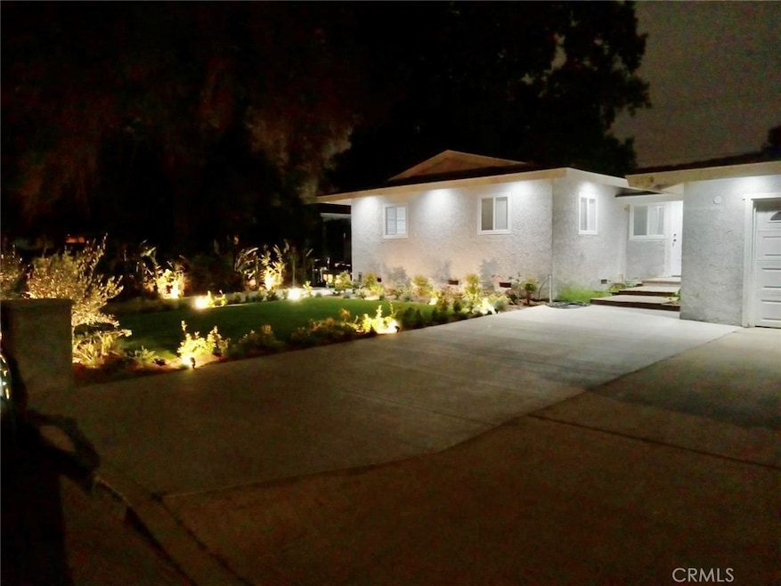 Sold $1,158,000 • Co-Listing Agent