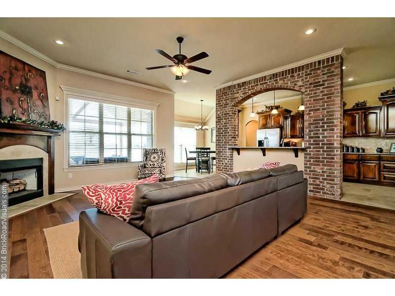 702 SW Barn Valley Rd, Bentonville, AR 72712 - photo 1