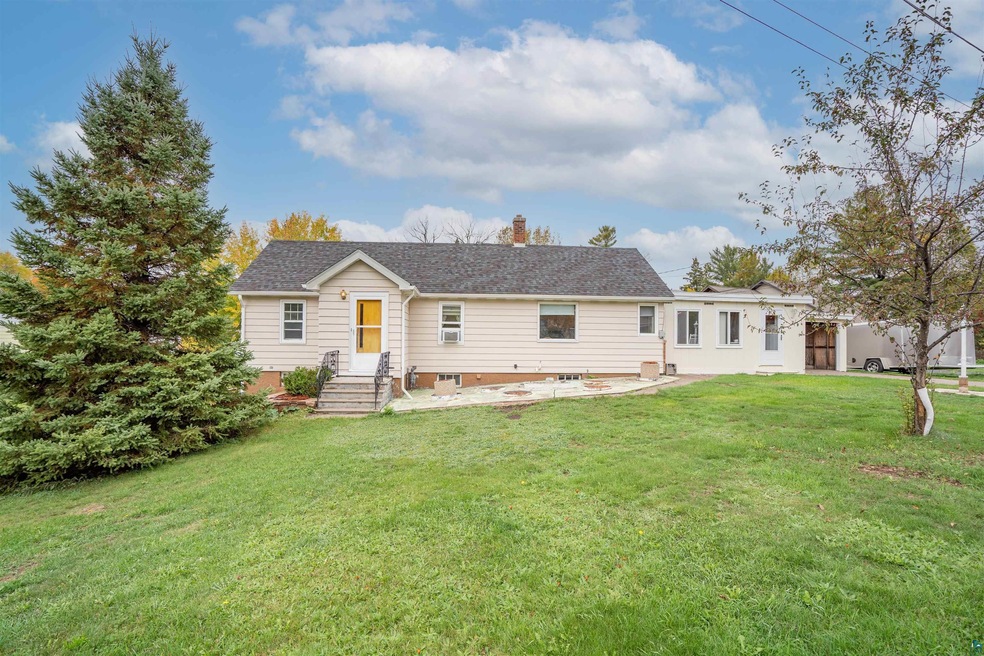 2602 Springvale Rd, Duluth, MN 55811 - photo 1