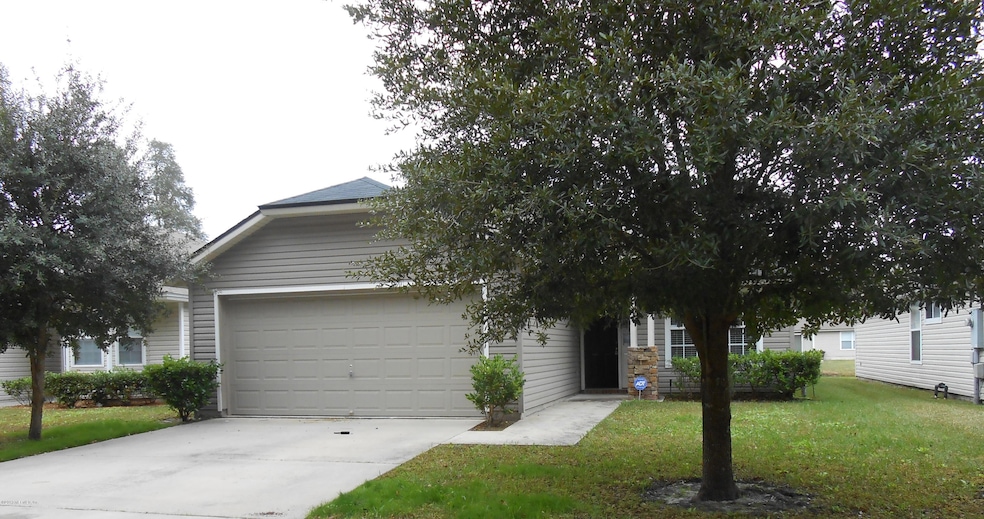 10386 Centerwood Ct, Jacksonville, FL 32218 - photo 1