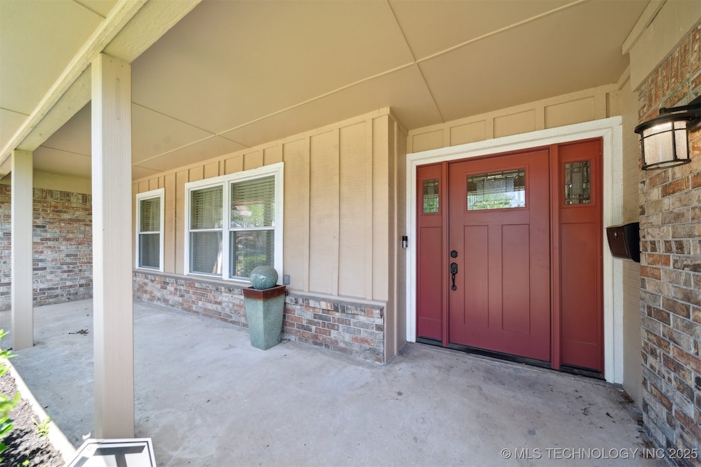 9123 E 38th St, Tulsa, OK 74145 - photo 1