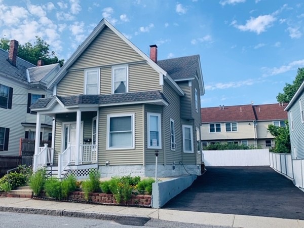 21 A St, Lowell, MA 01851 - photo 1