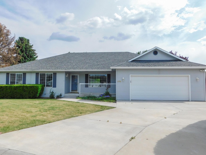 218 S 86th Place