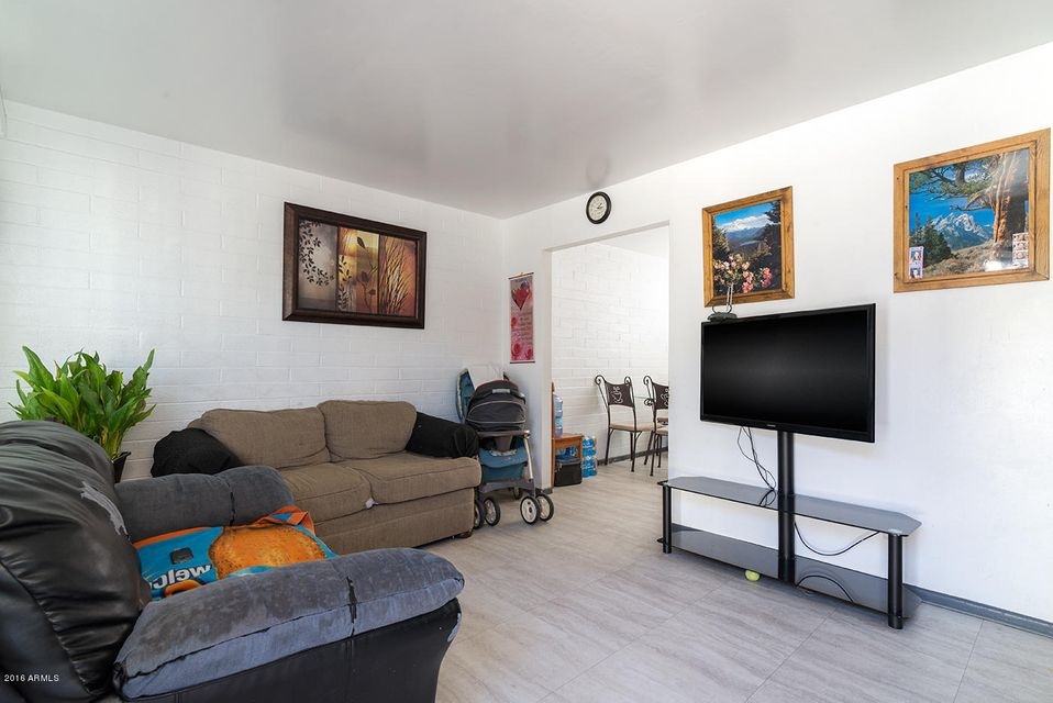 1081 N California St, Chandler, AZ 85225 - photo 1