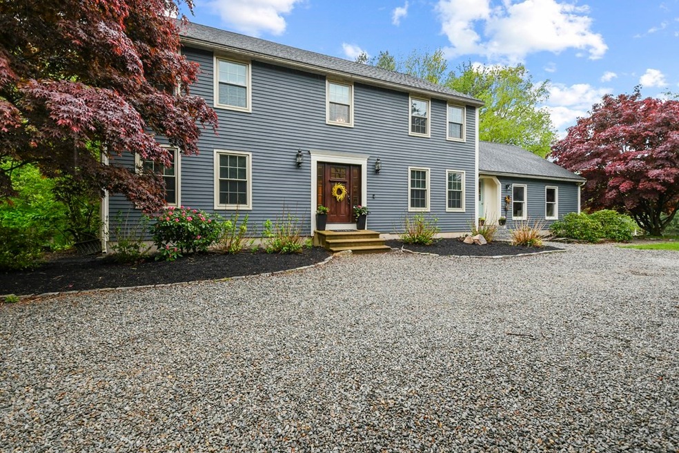 22 Ponnakin Hill Rd, Charlton, MA 01507 - photo 1