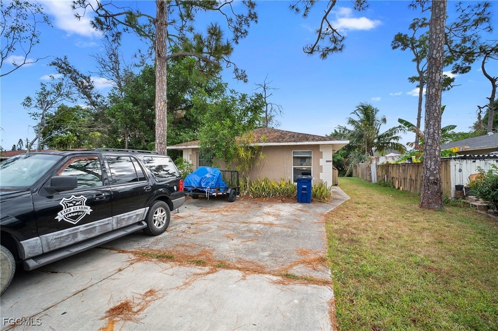 5449 Tenth Ave, Fort Myers, FL 33907 - photo 1