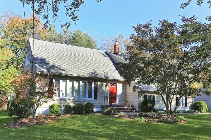 25 Tiffany Dr, Livingston, NJ 07039 - photo 1