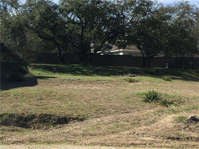 Great lot in the Hills of Lakeway gated golf commu