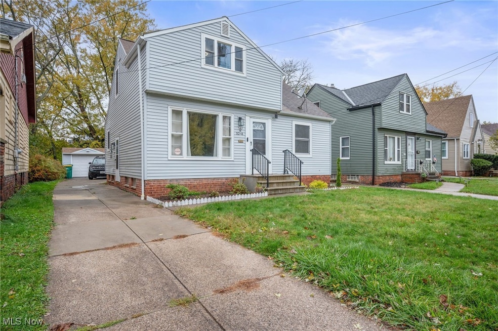 Under Contract $180,000 • Co-Listing Agent
