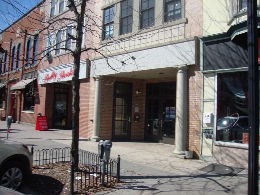 630-2nd fl Main St, Stroudsburg, PA 18360 - photo 1