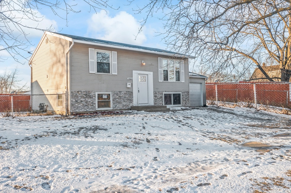 17680 Country Club Ln, Country Club Hills, IL 60478 - photo 1