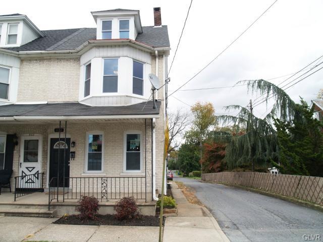 820 Maple St, Bethlehem, PA 18018 - photo 1