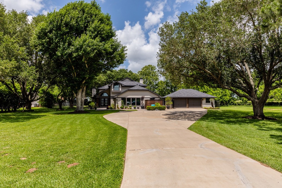 103 Ayala Ct, Richmond, TX 77469 - photo 1