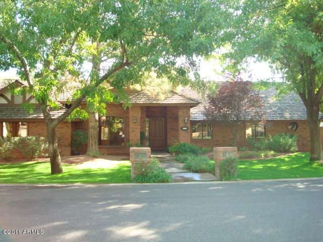 Gorgeous custom home in Gated Graystone