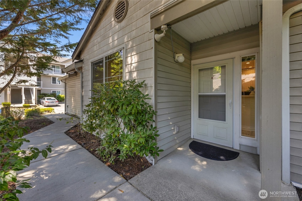 Sold $465,000 • Co-Listing Agent