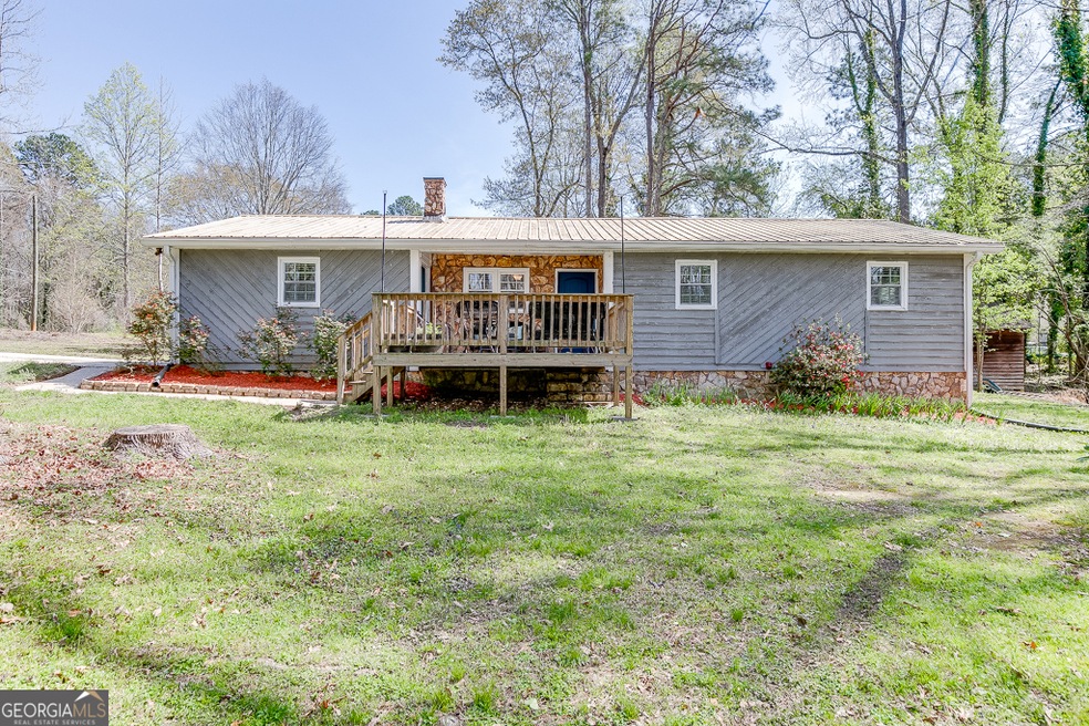 40 Oak Hill Dr, Winder, GA 30680 - photo 1