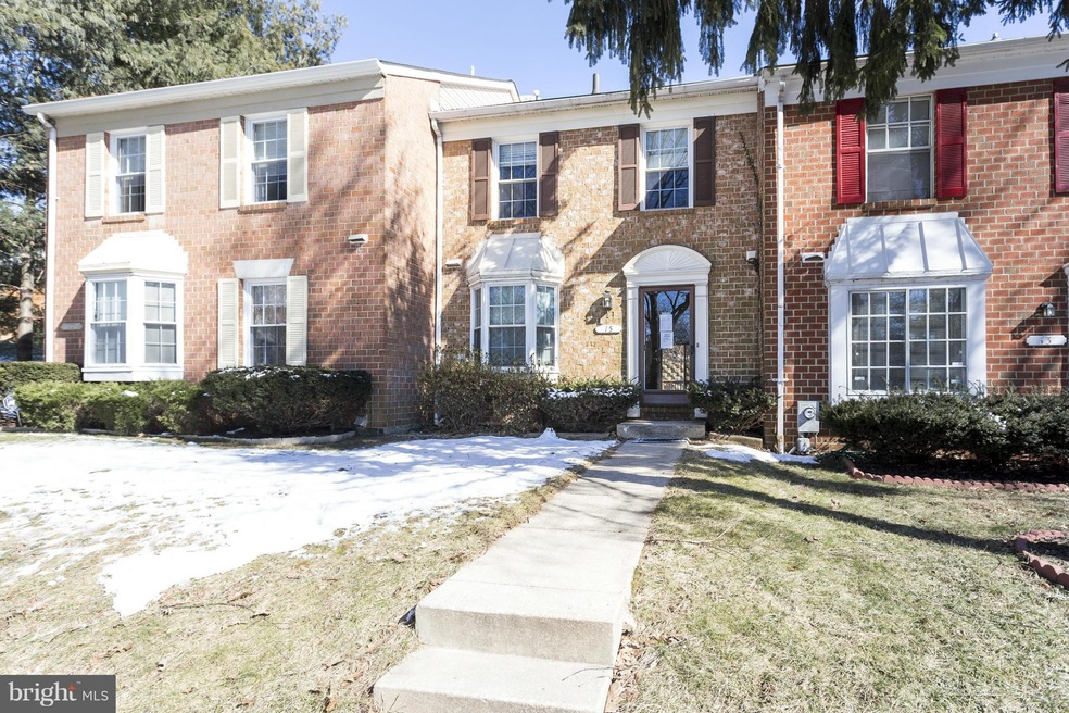 15 Hamlet Dr, Owings Mills, MD 21117 - photo 1