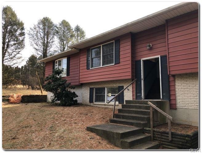 6662 Riverview Rd, Slatington, PA 18080 - photo 1