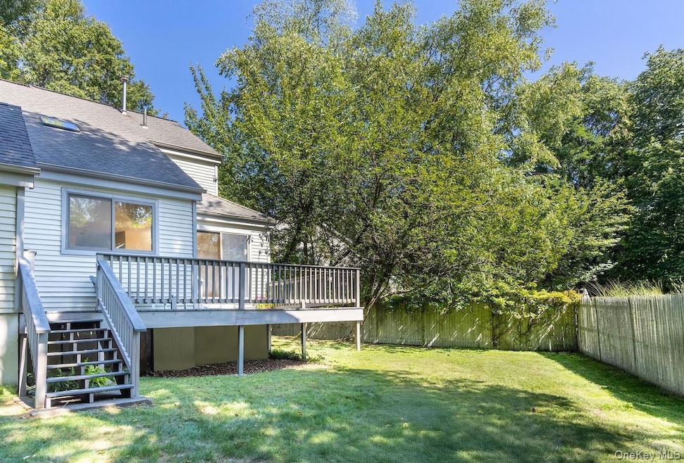 1001 Hunters Run, Dobbs Ferry, NY 10522 - photo 1