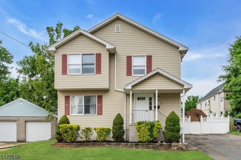 220 S 12th Ave, Manville, NJ 08835 - photo 1