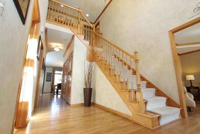 277 N Highland Ave, Elmhurst, IL 60126 - photo 1