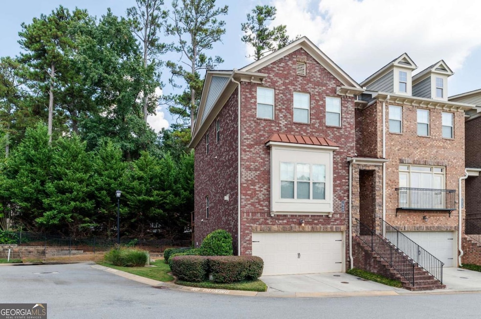 For Sale $529,900 • Co-Listing Agent