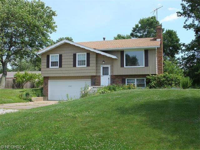 Move in condition 3 bedroom, 1 full bath home with