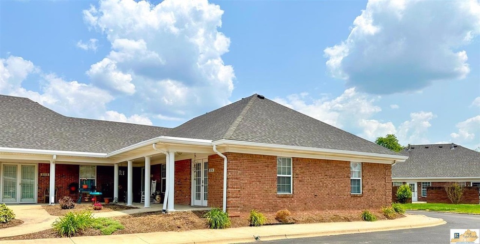 8114 Arthur Goins Blvd, Louisville, KY 40228 - photo 1