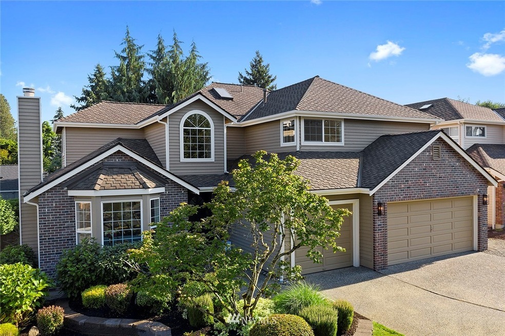 8921 NE 151st Place, Bothell, WA 98011 - photo 1