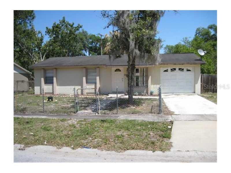 3665 Sugarcreek Dr, Tampa, FL 33619 - photo 1