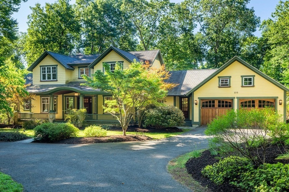 399 Henry St, Amherst, MA 01002 - photo 1